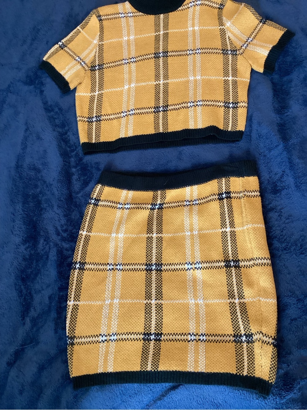 SHEIN Mustard Plaid Knit Two-Piece Skirt Set with Black Trim
